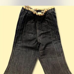 Burberry Light weight stretchy jeans 9-12month